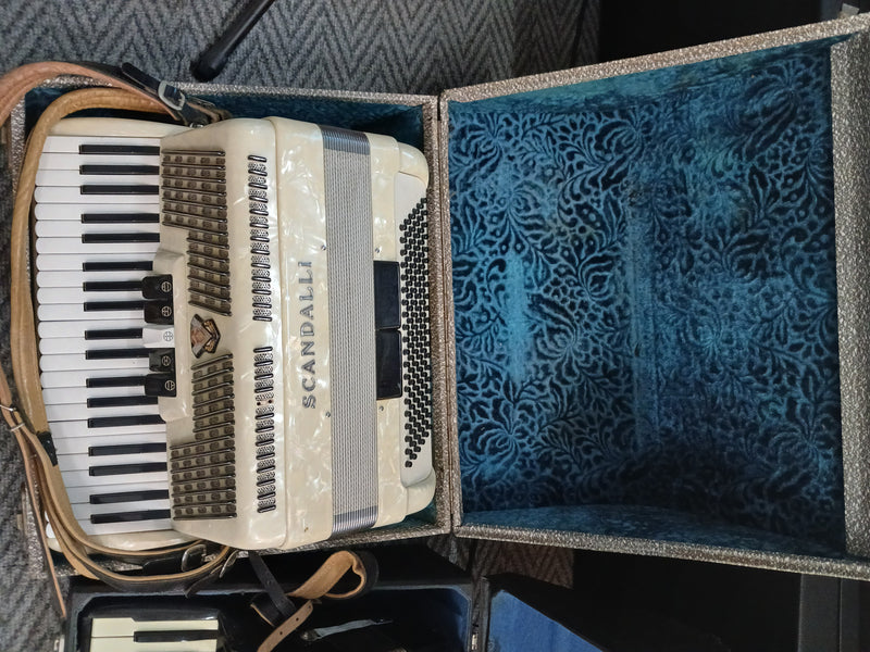 SCANDALLI ACCORDION WITH CASE - SECOND HAND