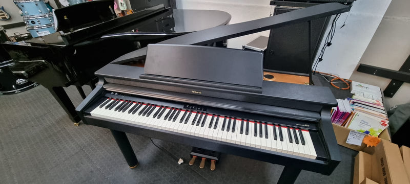 ROLAND RG-1F DIGITAL GRAND PIANO WITH BENCH - SECOND HAND